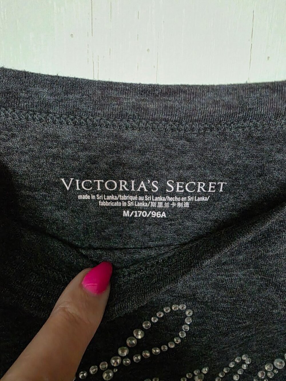 Victoria's Secret Bedazzled "Love" Long-Sleeve Lounge/Sleep Shirt - Picture 7 of 12